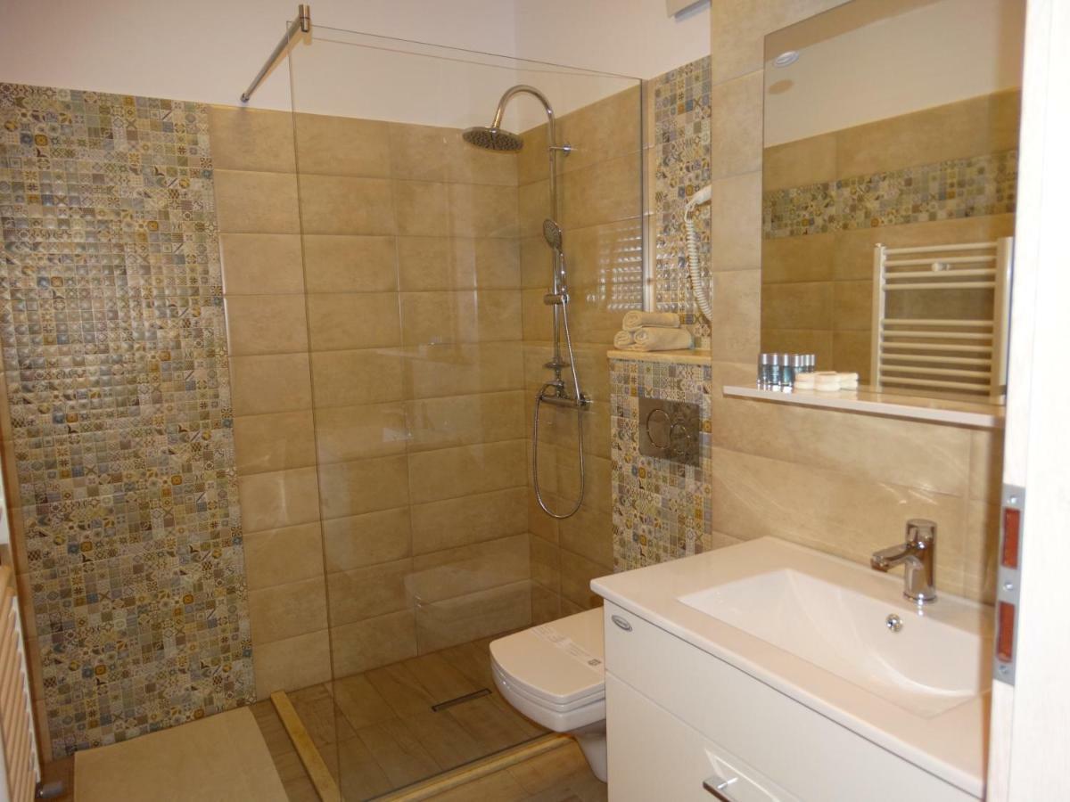 Oni Venus Apartament Cluj-Napoca Buitenkant foto